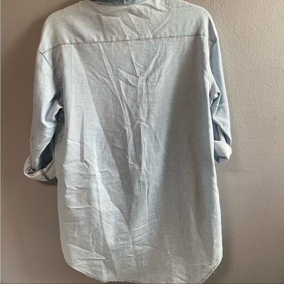 Zanzea long sleeves button down chambray shirt dress/tunic. Size medium. - Picture 2 of 5